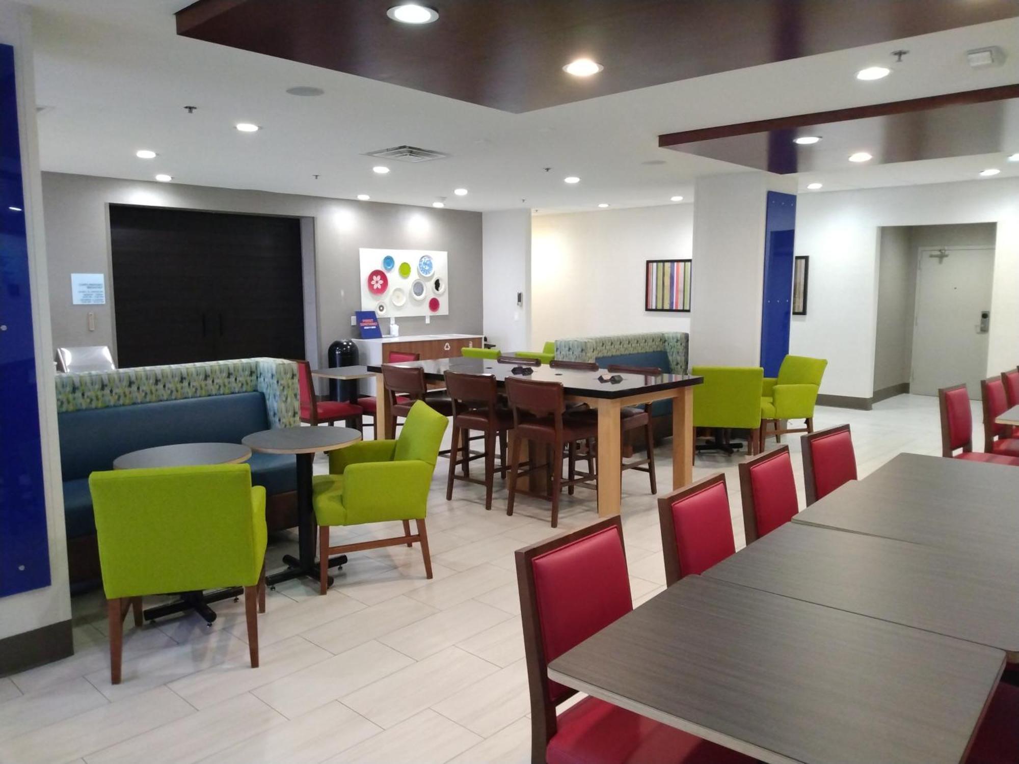 Holiday Inn Express Hotel & Suites Albuquerque Midtown By Ihg Eksteriør bilde