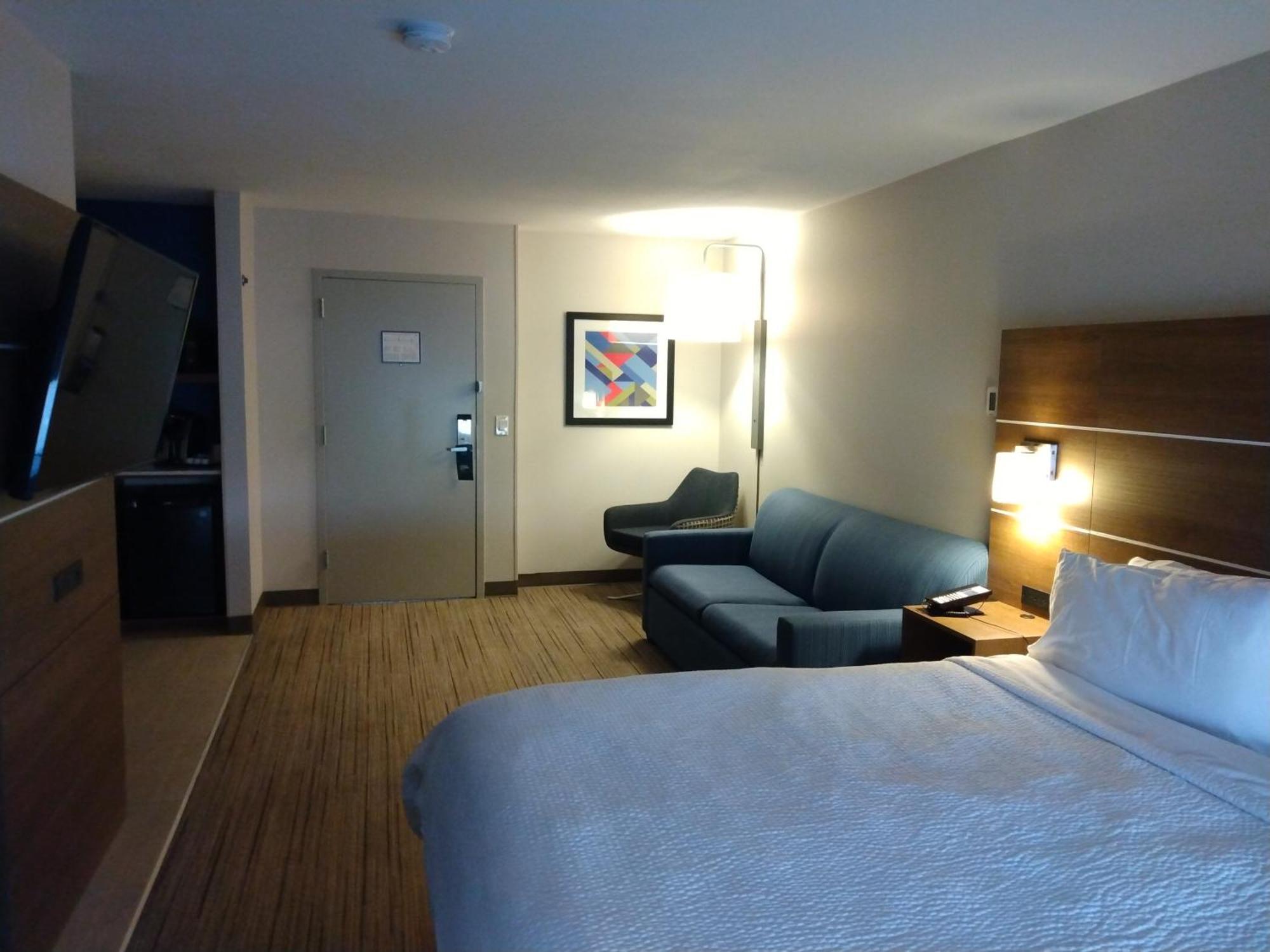 Holiday Inn Express Hotel & Suites Albuquerque Midtown By Ihg Rom bilde